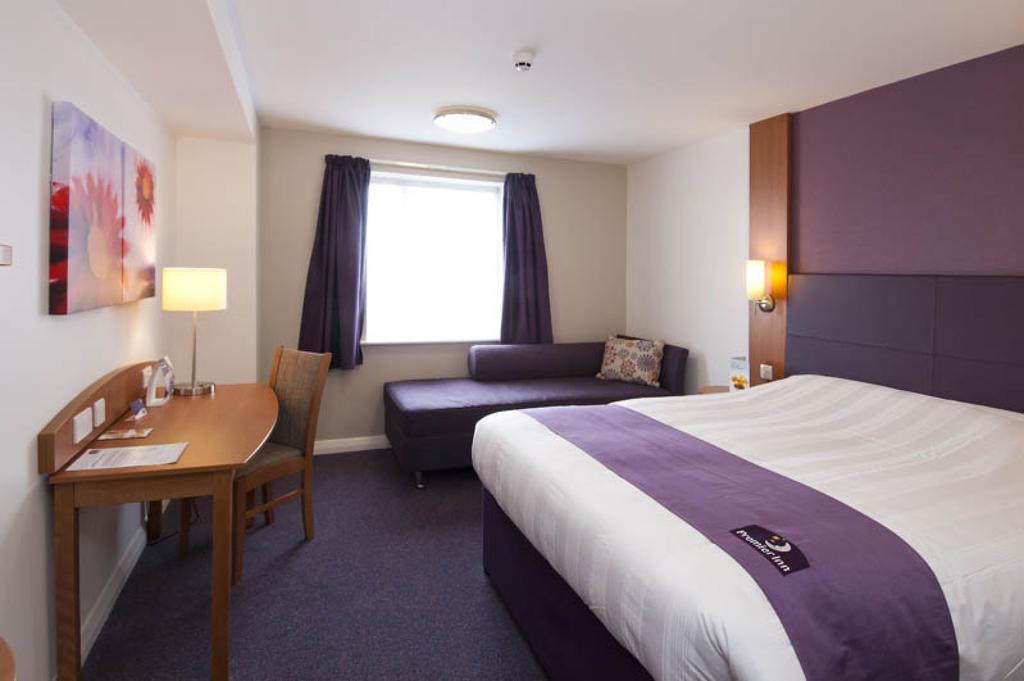 Premier Inn London Croydon South - A212 Chambre photo