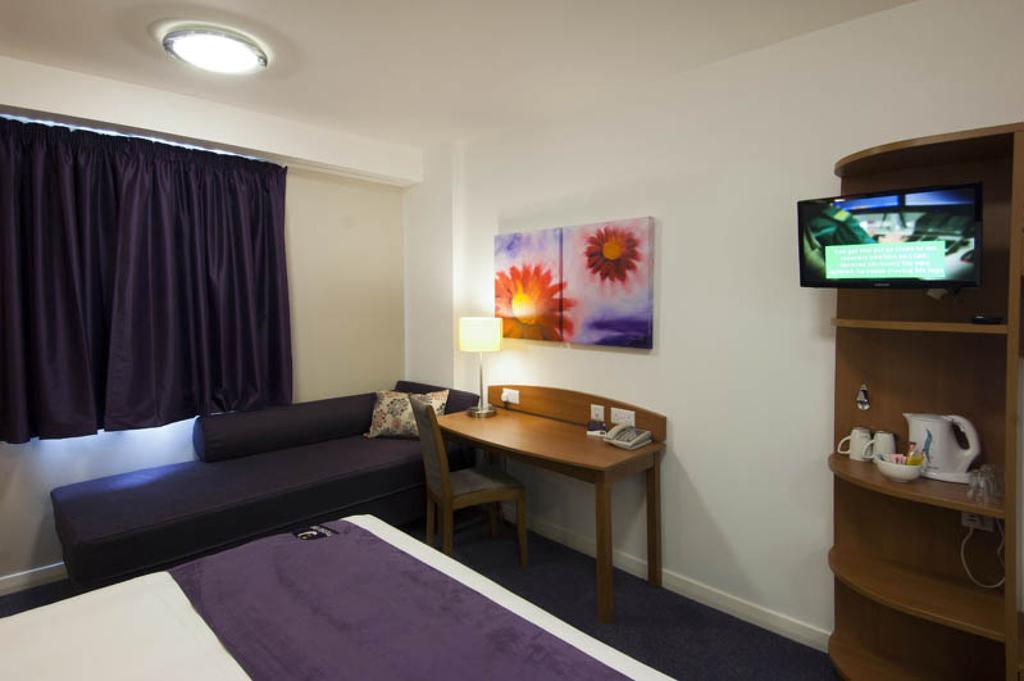 Premier Inn London Croydon South - A212 Chambre photo