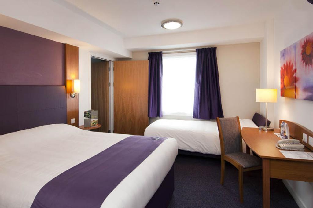 Premier Inn London Croydon South - A212 Chambre photo